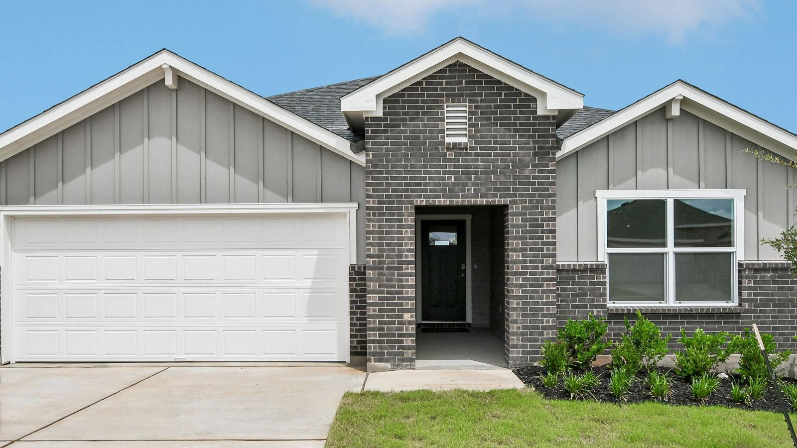 116 SOUTHRIDGE, Marble Falls, TX 78654 — photo 1