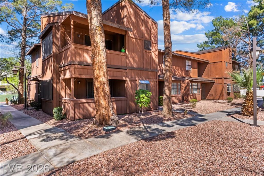 5923  Laredo Street, Las Vegas, NV 89146 — photo 1