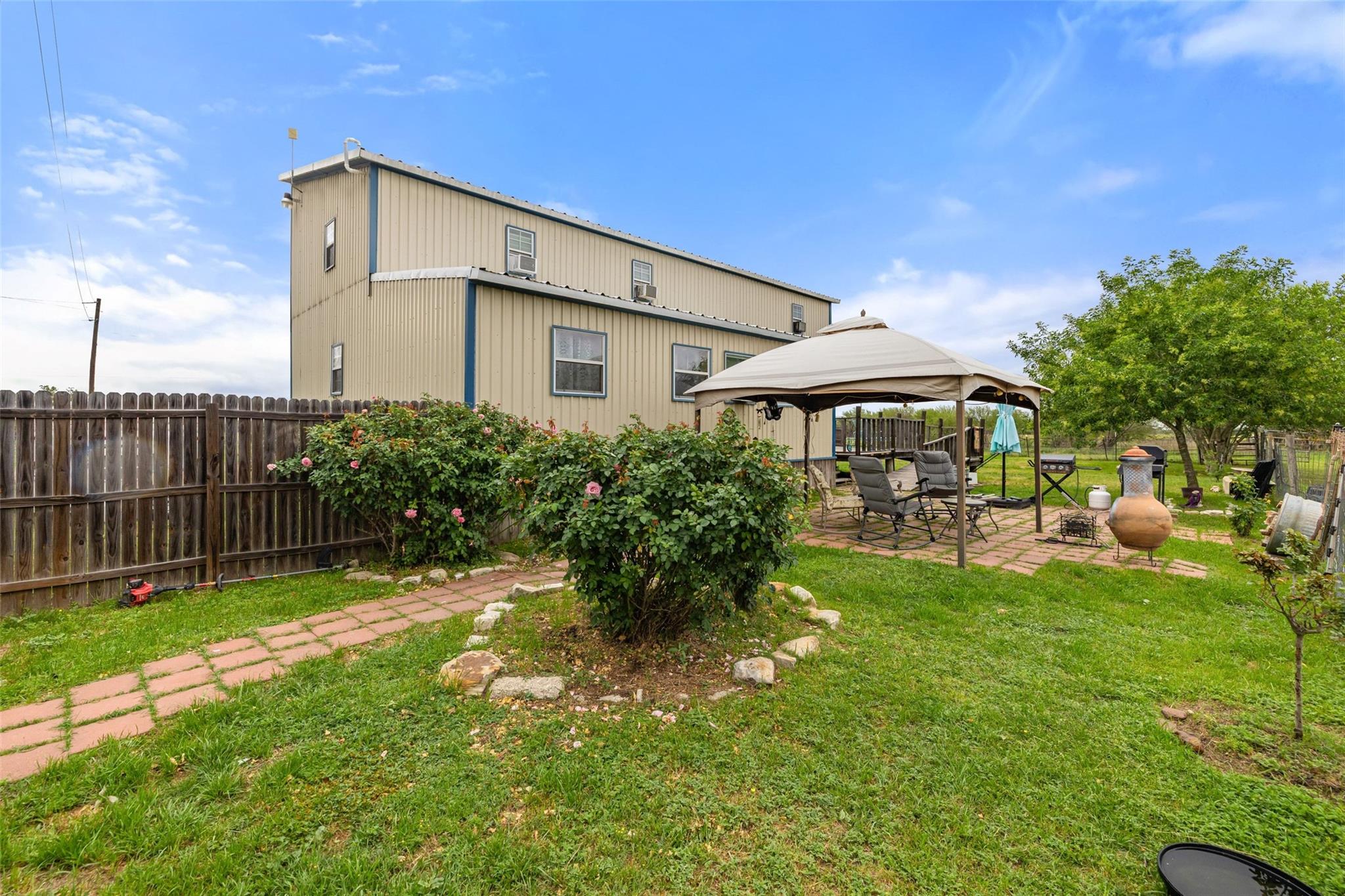 3210 County Road 226, Giddings, TX 78942 — photo 1