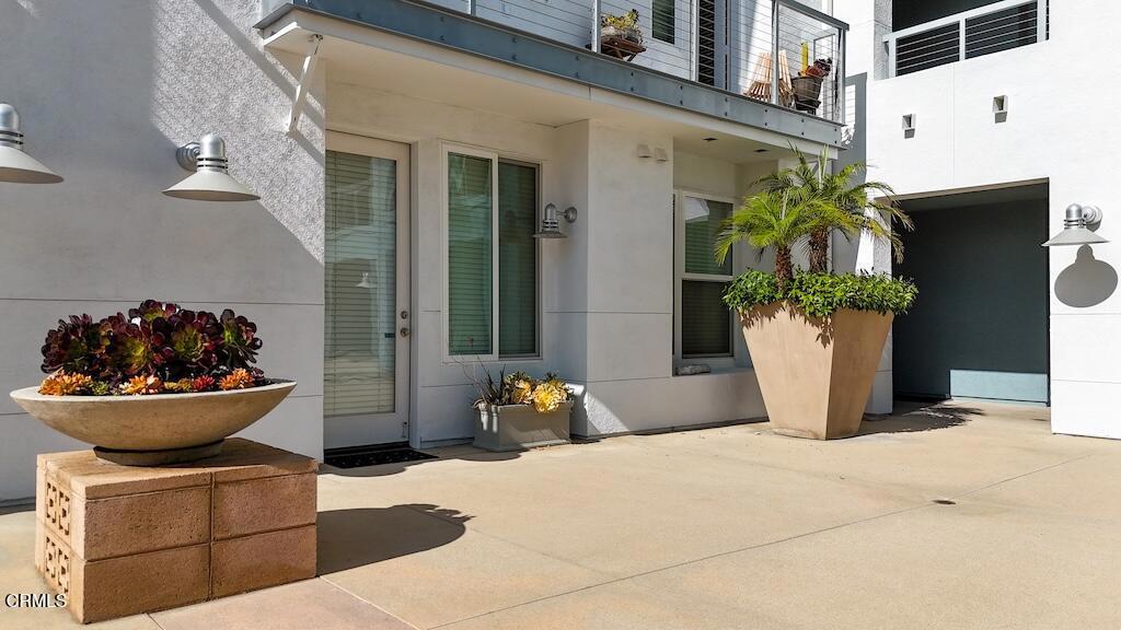 1901 Victoria Avenue 115, Oxnard, CA 93035 — photo 1