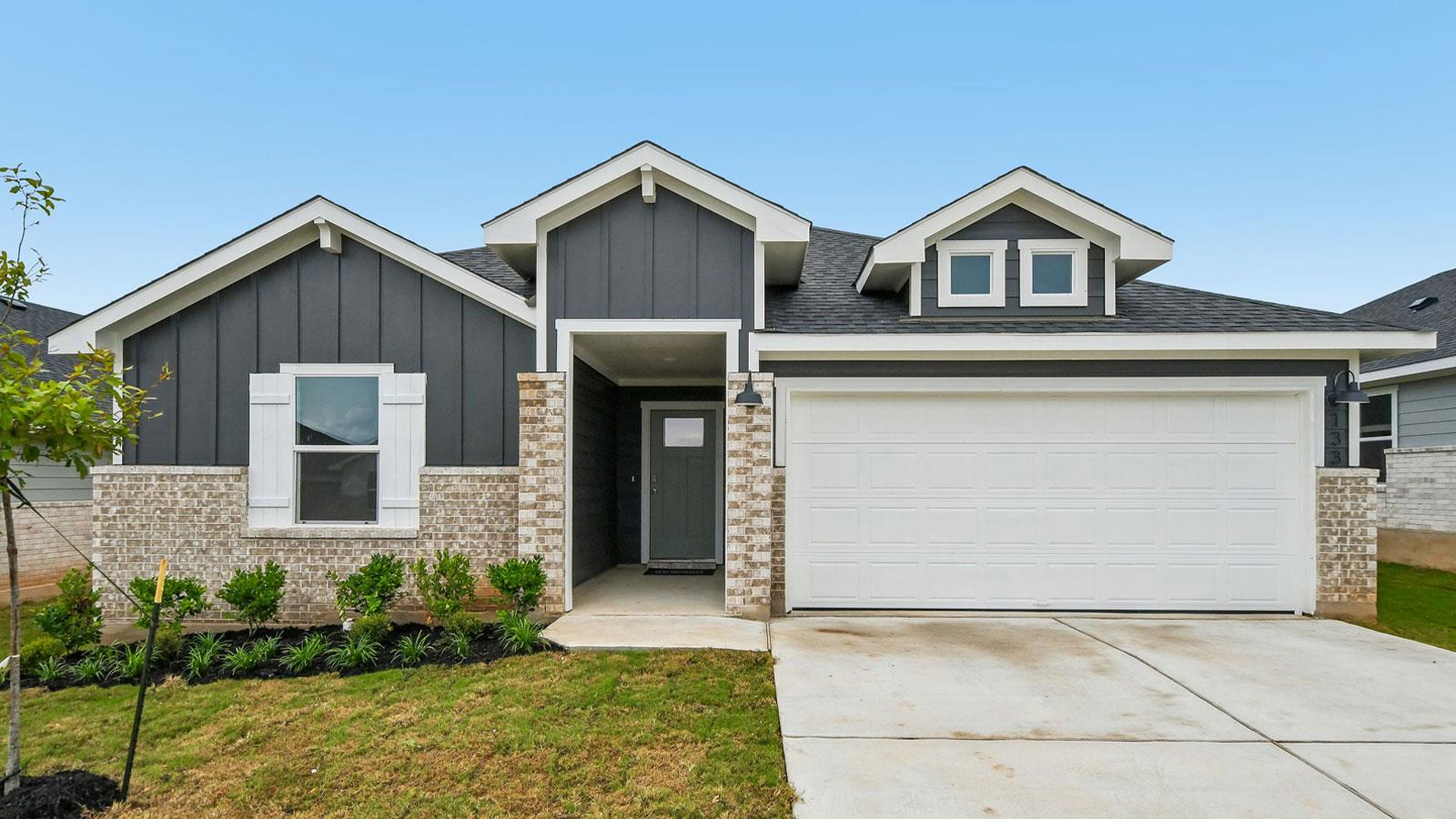 133 SOUTHRIDGE, Marble Falls, TX 78654 — photo 1