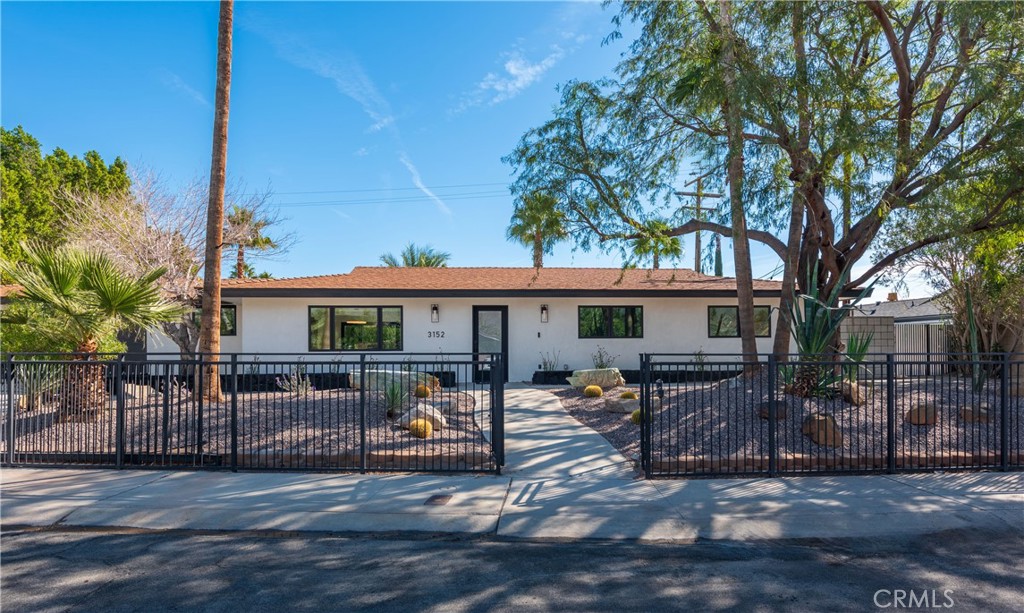 3152 N Starr, Palm Springs, CA 92262 — photo 1