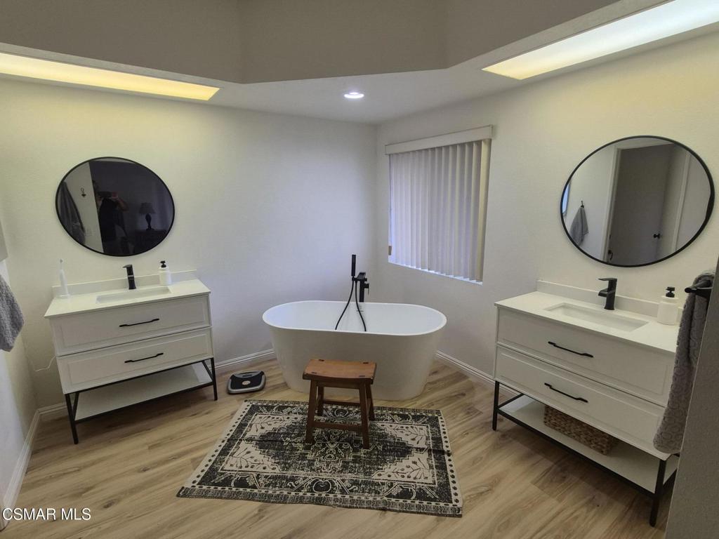 642 Vista Lago Circle N, Palm Desert, CA 92211 — photo 1