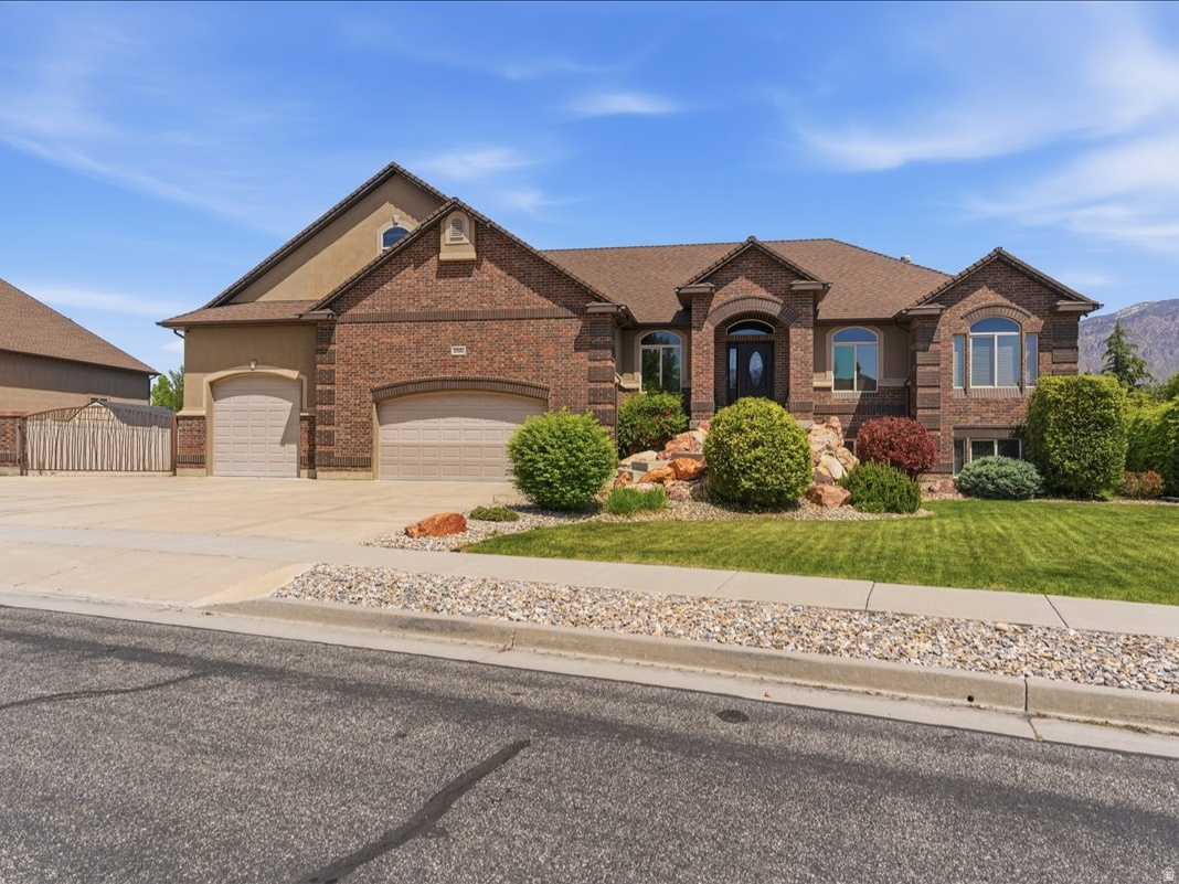 2614 W 2450 N, Farr West, UT 84404 — photo 1