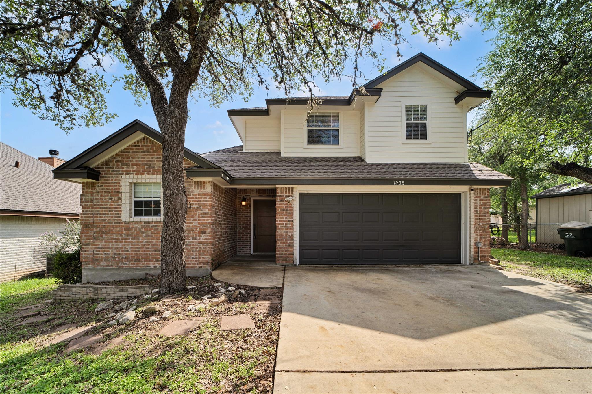 1405 Girard, San Marcos, TX 78666 — photo 1