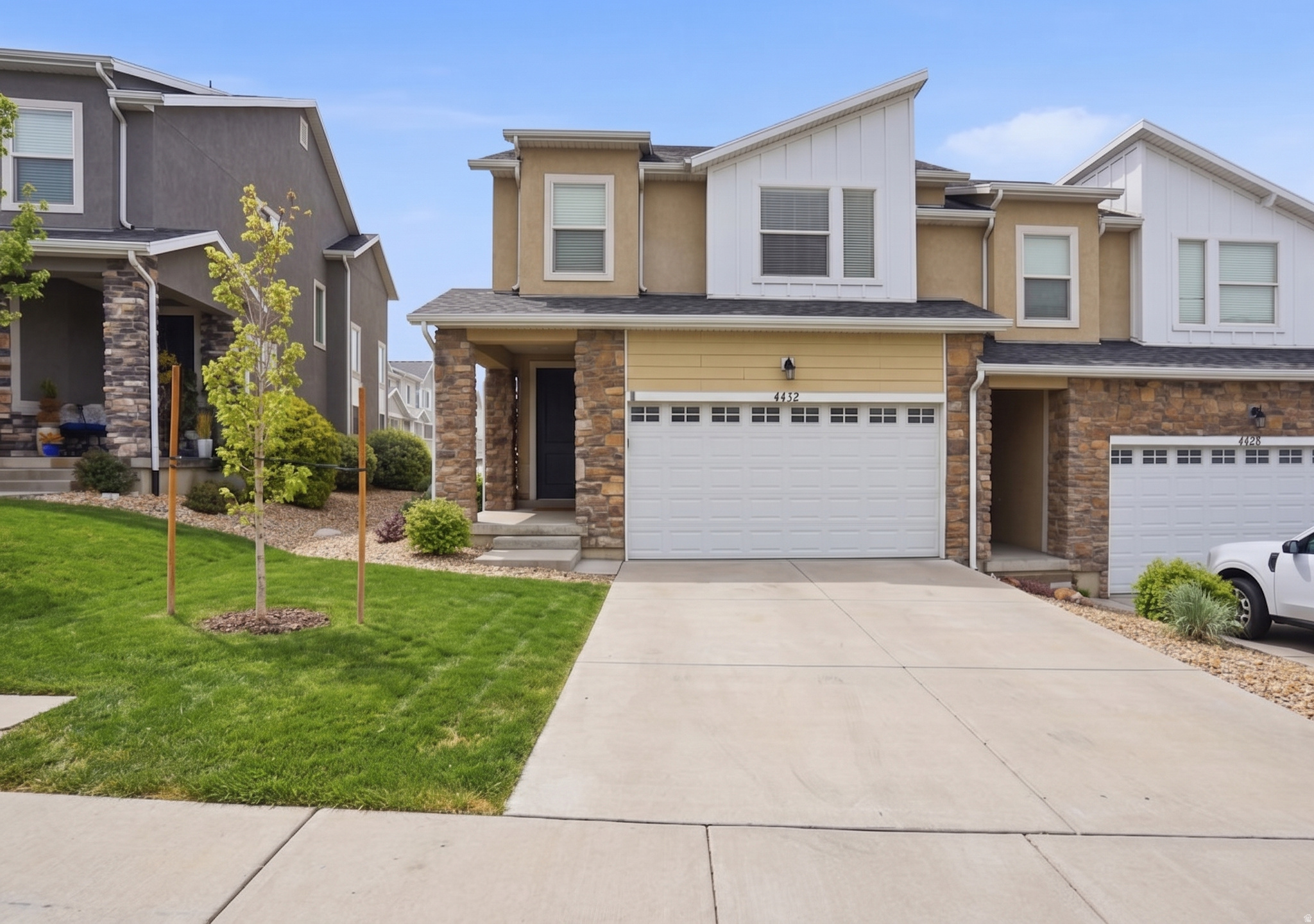 4432 W HILL SHADOW WAY, Herriman, UT 84096 — photo 1