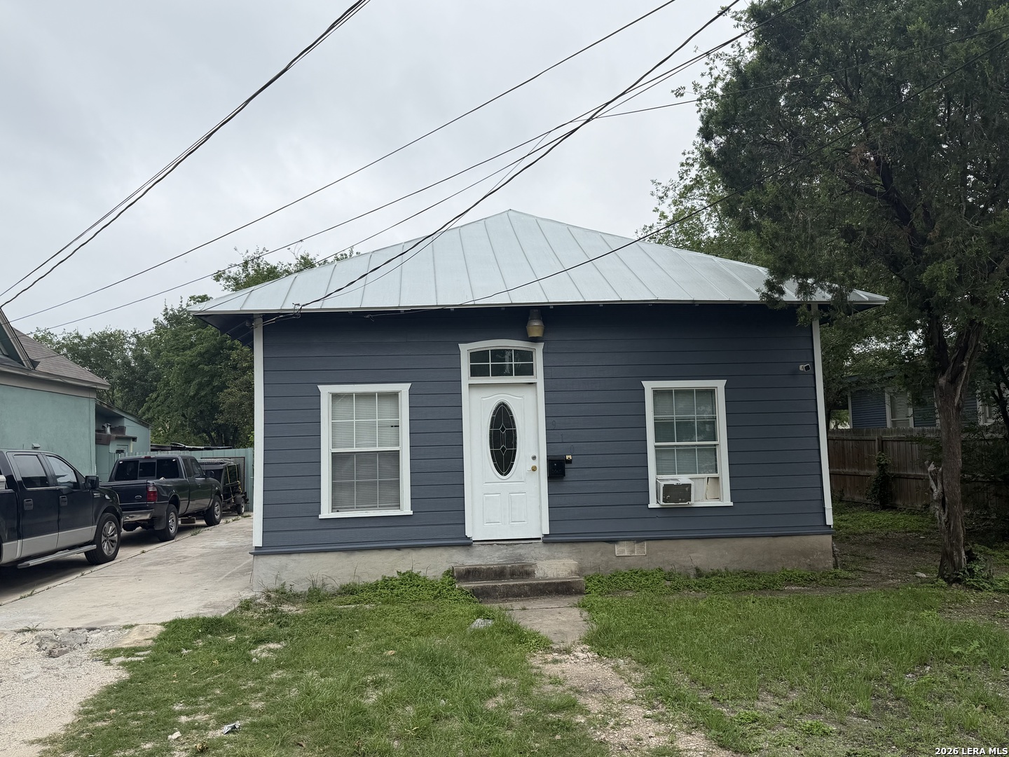 910 LAMAR ST, San Antonio, TX 78202 — photo 1