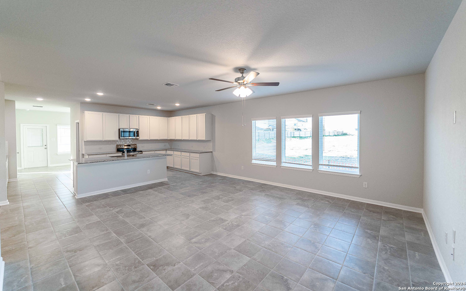 988 GRAY CLOUD DR, ,  78130 — photo 1