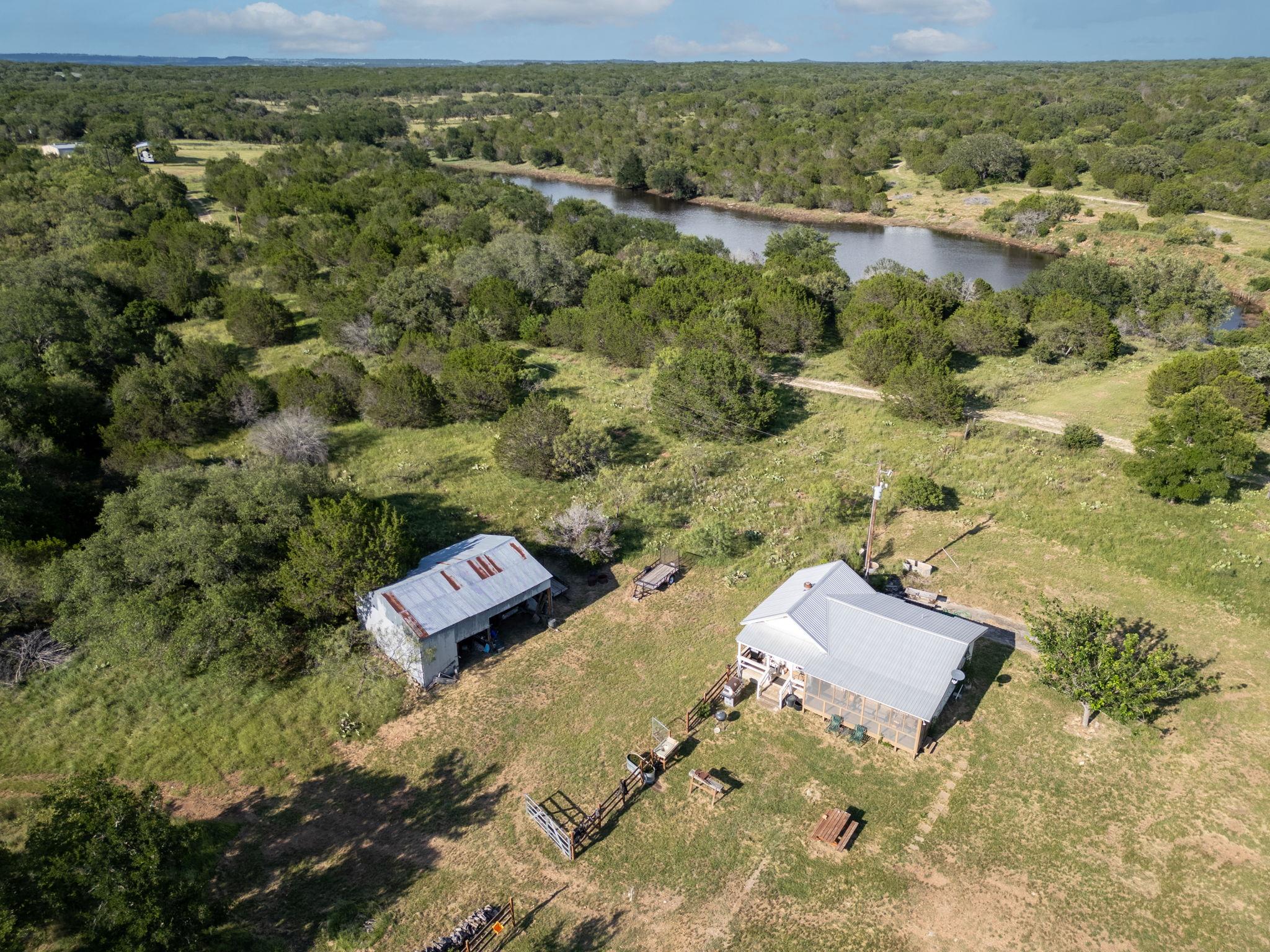 1595 Skyridge, Lampasas, TX 76550 — photo 1