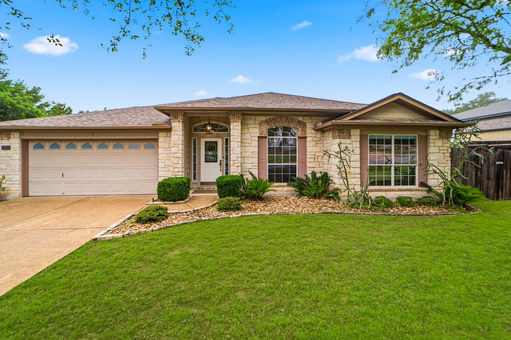 2602 Warren, Lago Vista, TX 78645 — photo 1