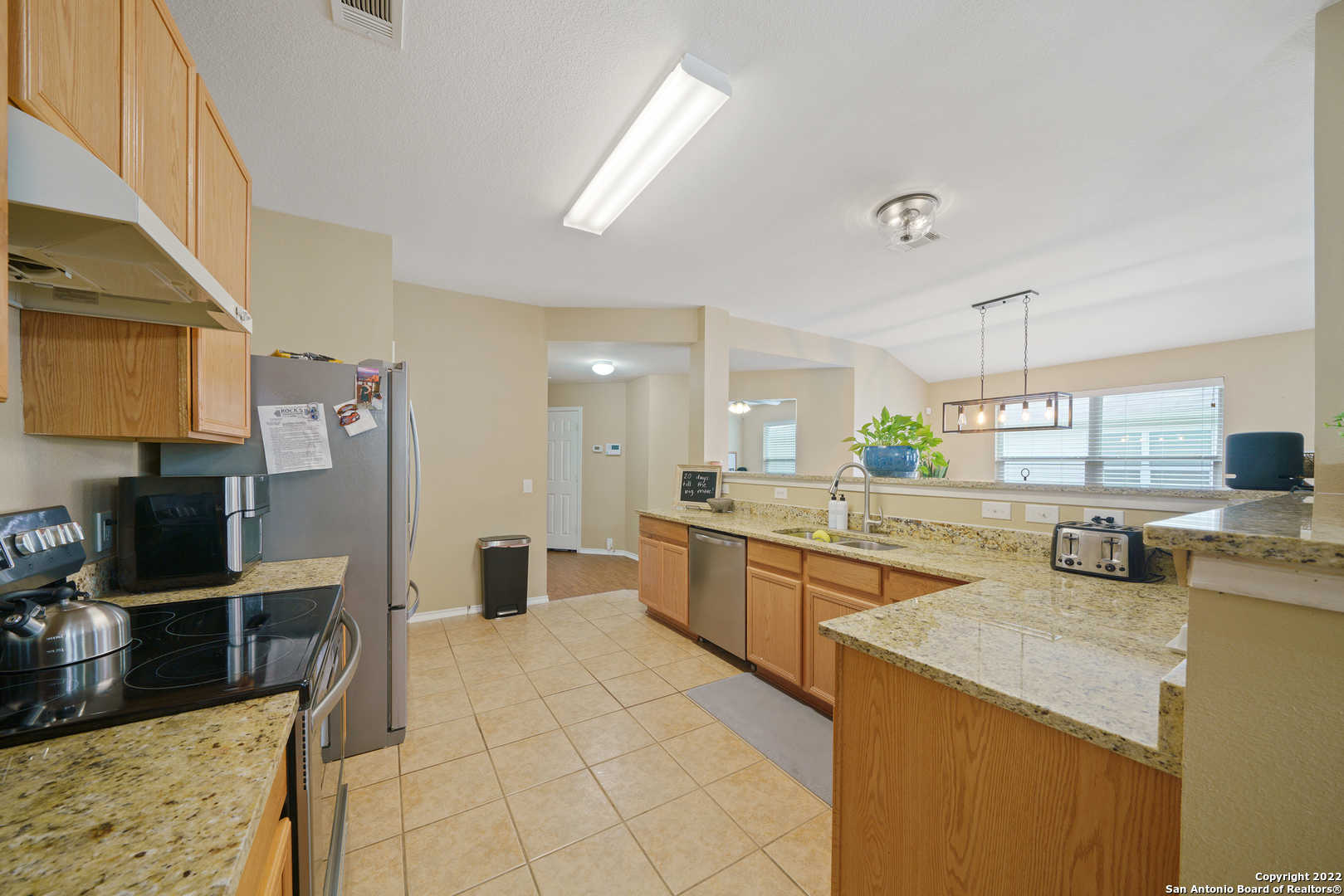 6108 BLACK BUTTE, , 78108 — photo 1