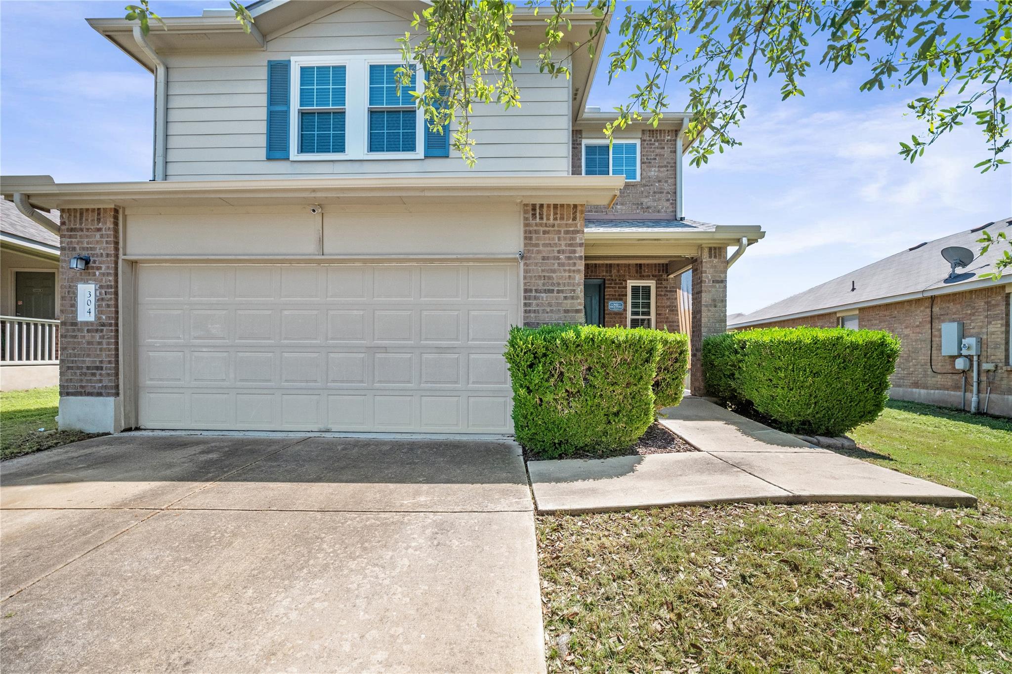 304 Kingfisher, Leander, TX 78641 — photo 1