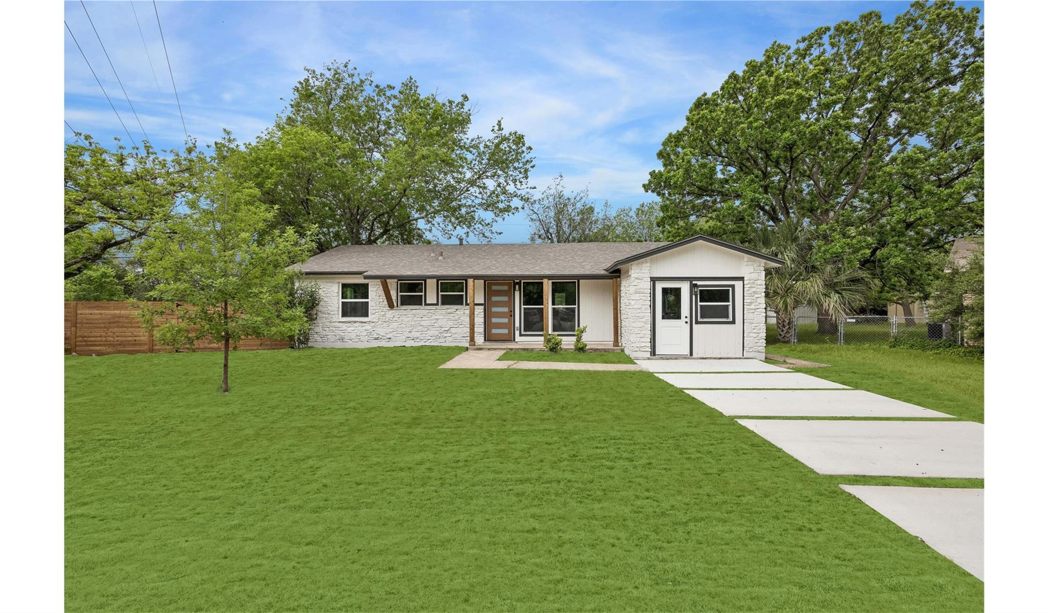 2103 Fordham, Austin, TX 78723 — photo 1