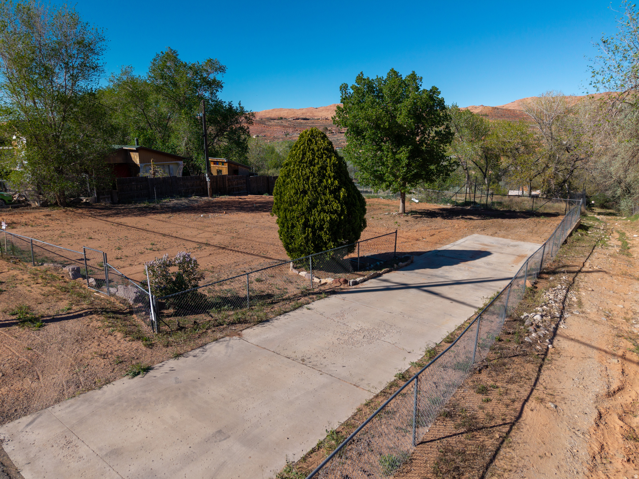 1931 S SPANISH VALLEY DR, Moab, UT 84532 — photo 1
