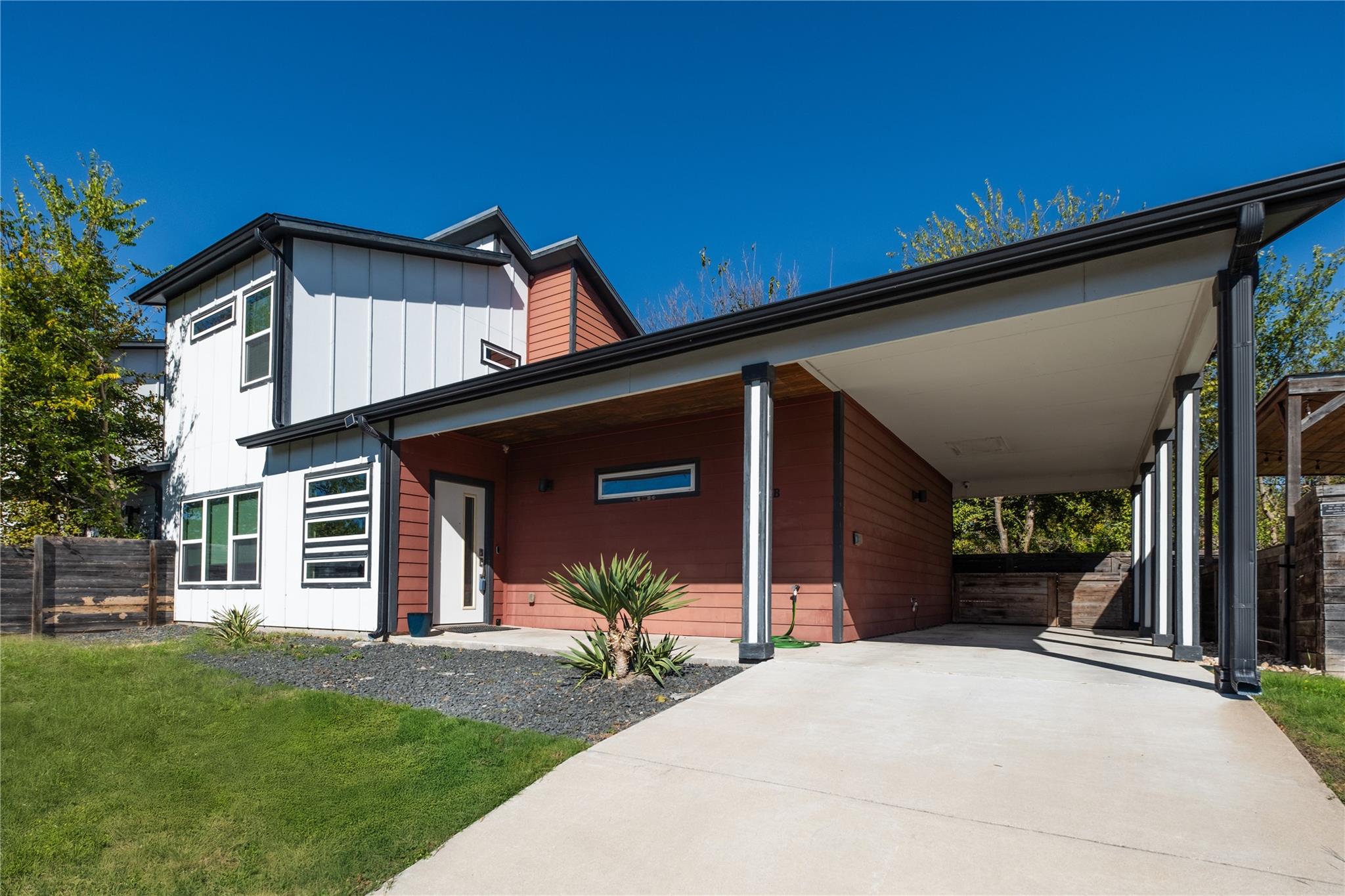 7601 Bethune, Austin, TX 78752 — photo 1