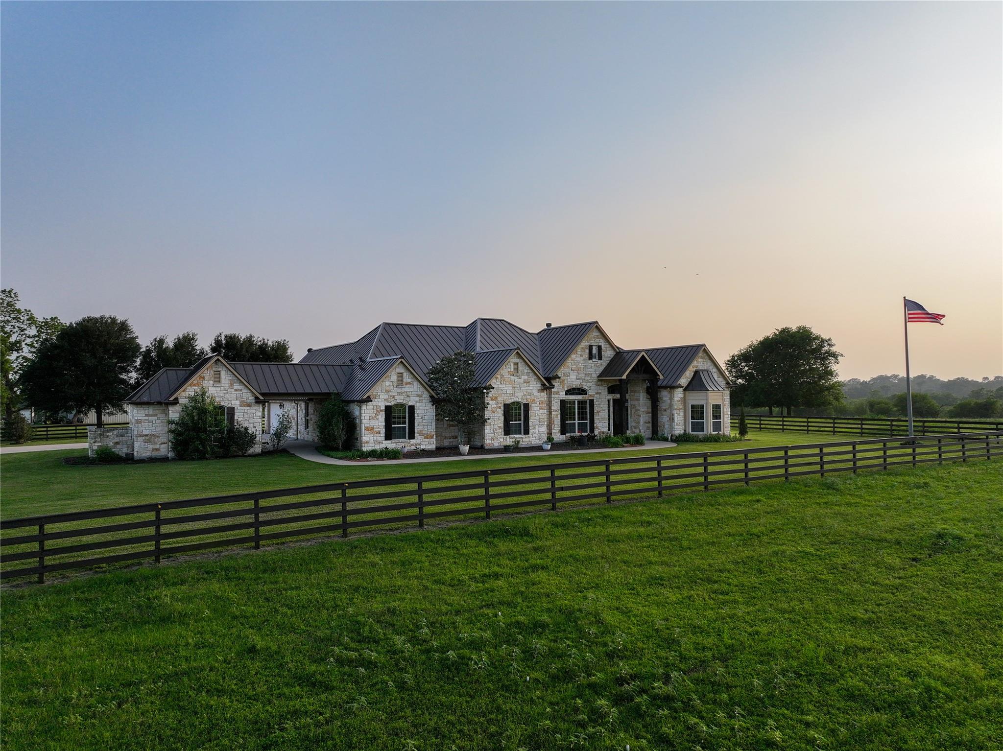 8271 Fm 529