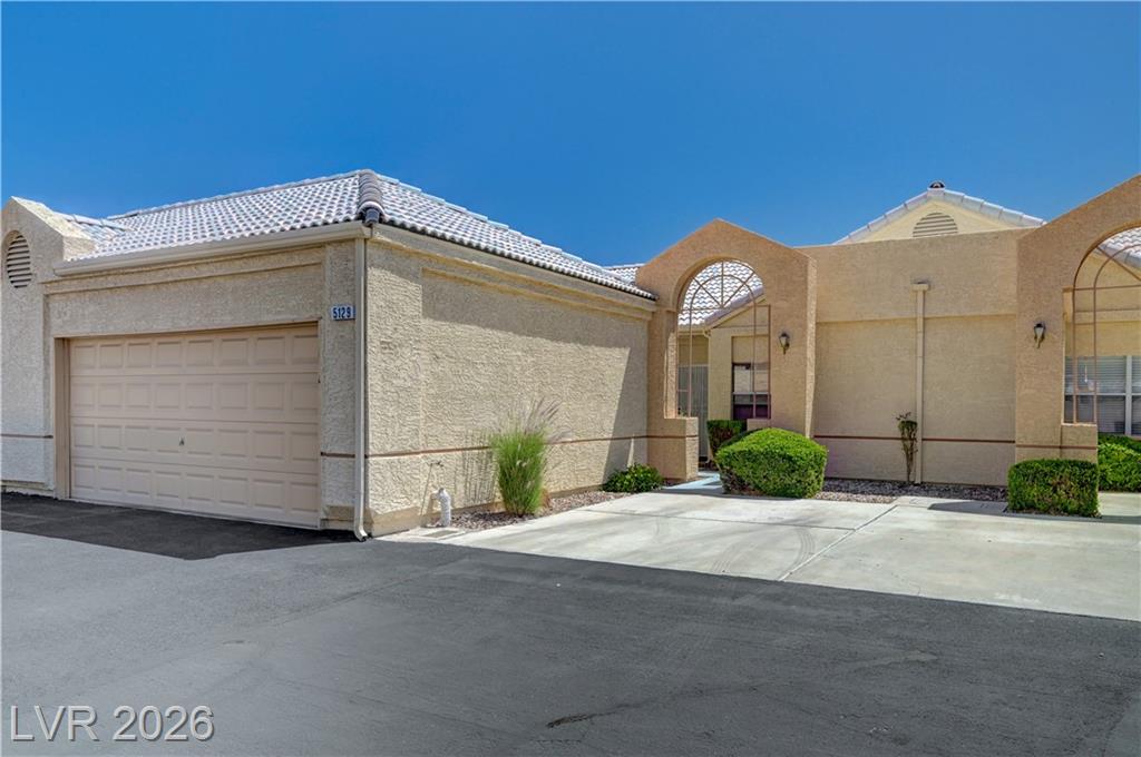 5129 Eventide Way, Las Vegas, NV 89107 — photo 1