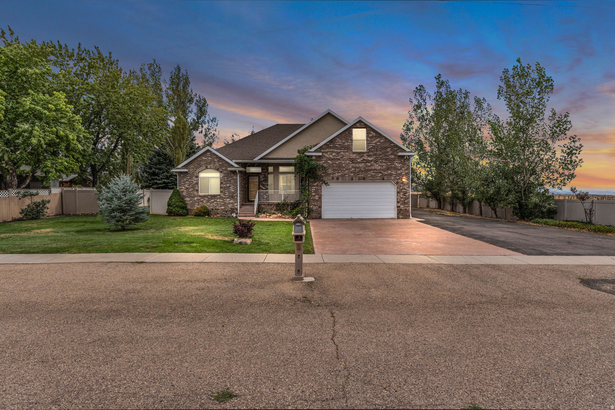 250 E 500 S, Fillmore, UT 84631 — photo 1