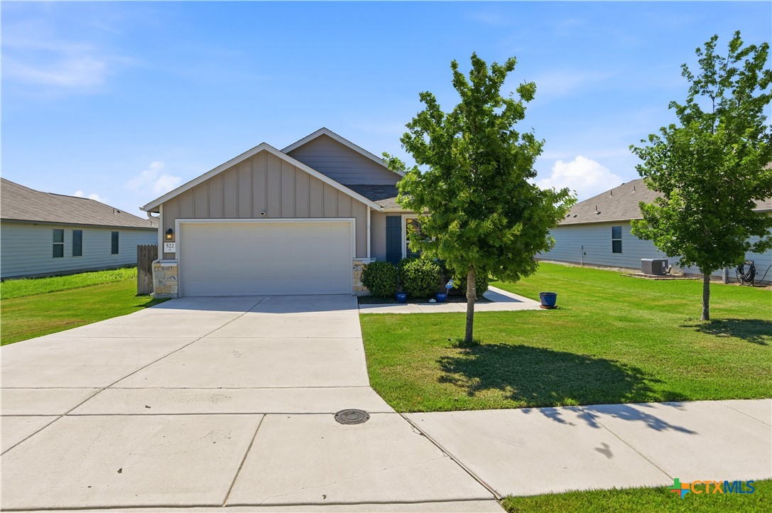 522 Sand Trail Street, New Braunfels, TX 78130 — photo 1