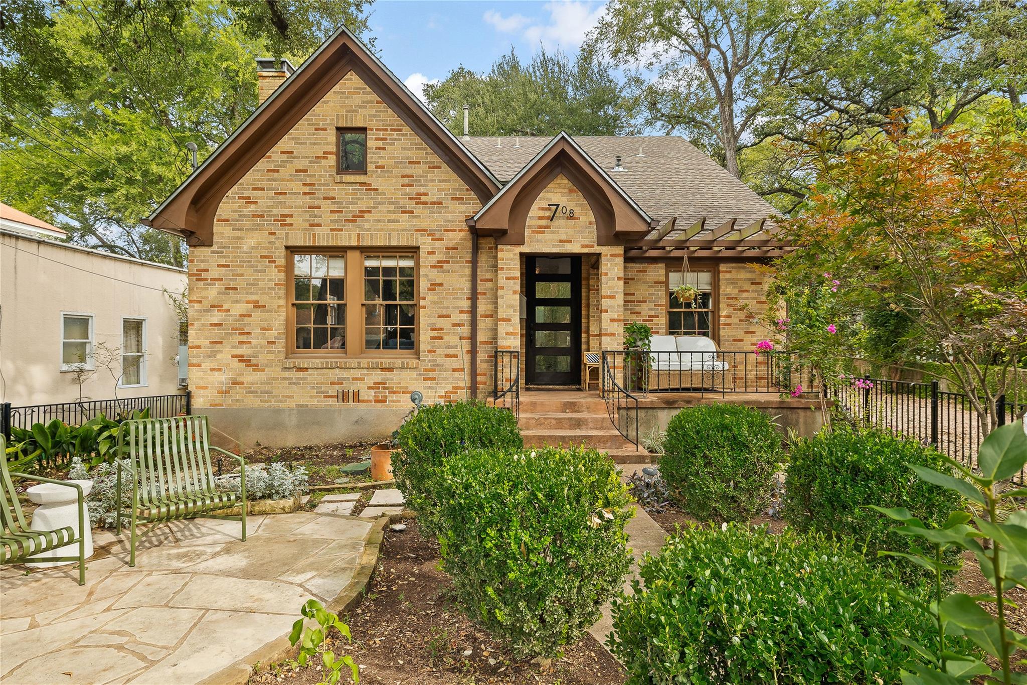 708 Sparks, Austin, TX 78705 — photo 1