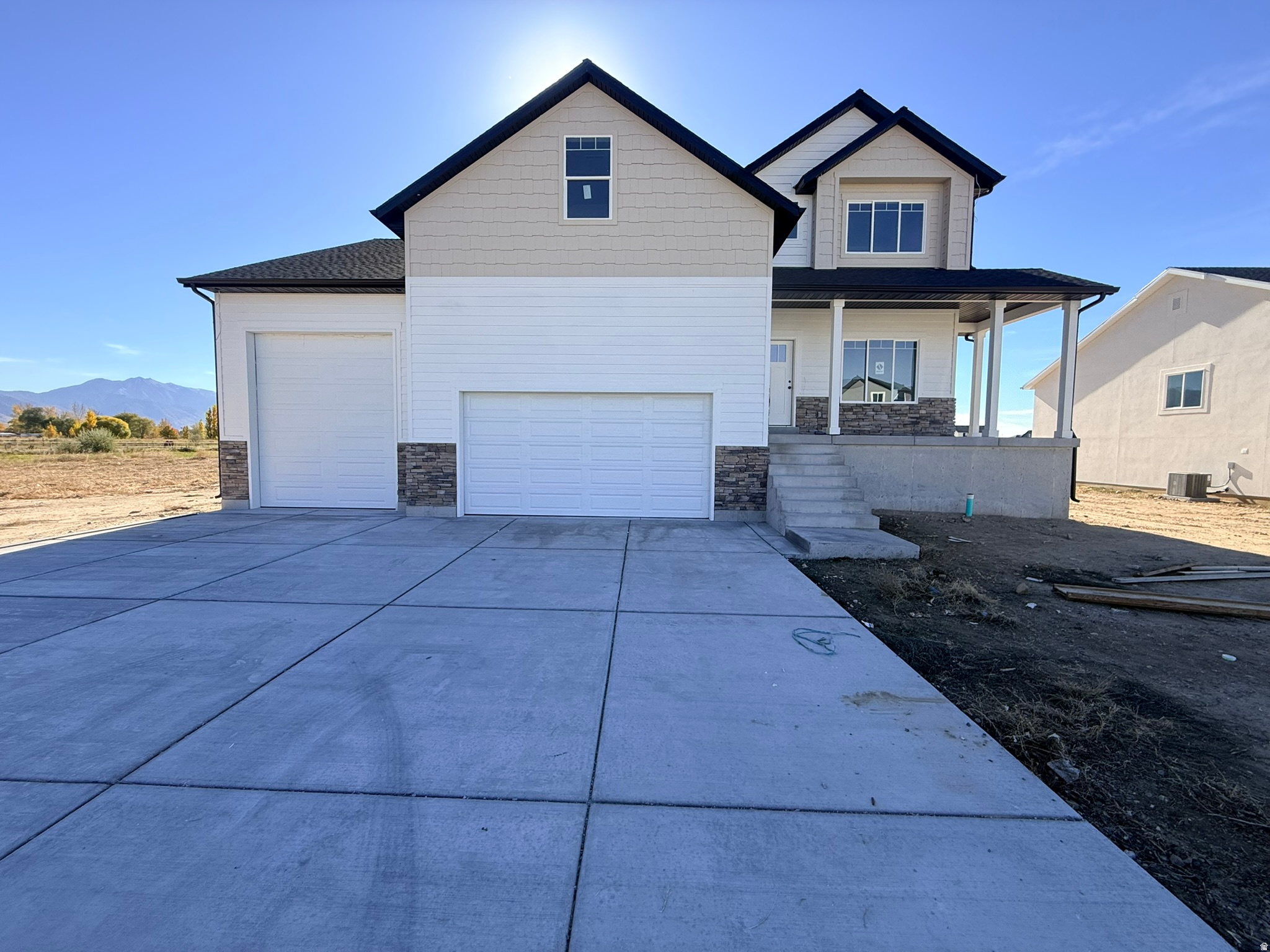 2405 W 3200 N, Farr West, UT 84404 — photo 1