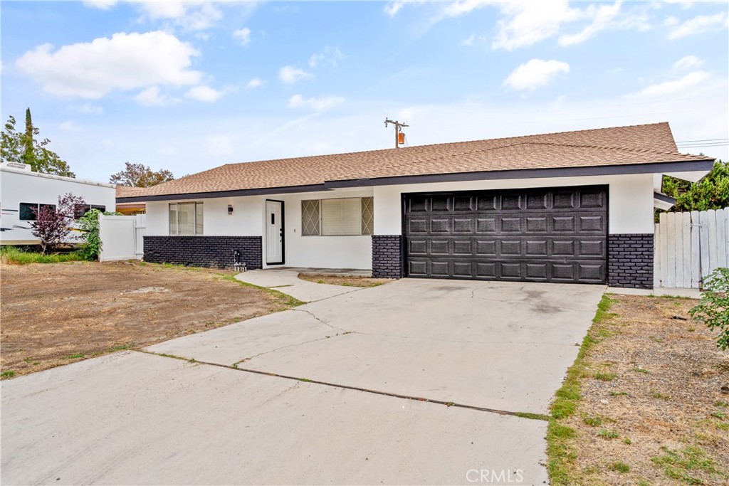 41179 Collegian Way, Hemet, CA 92544 — photo 1
