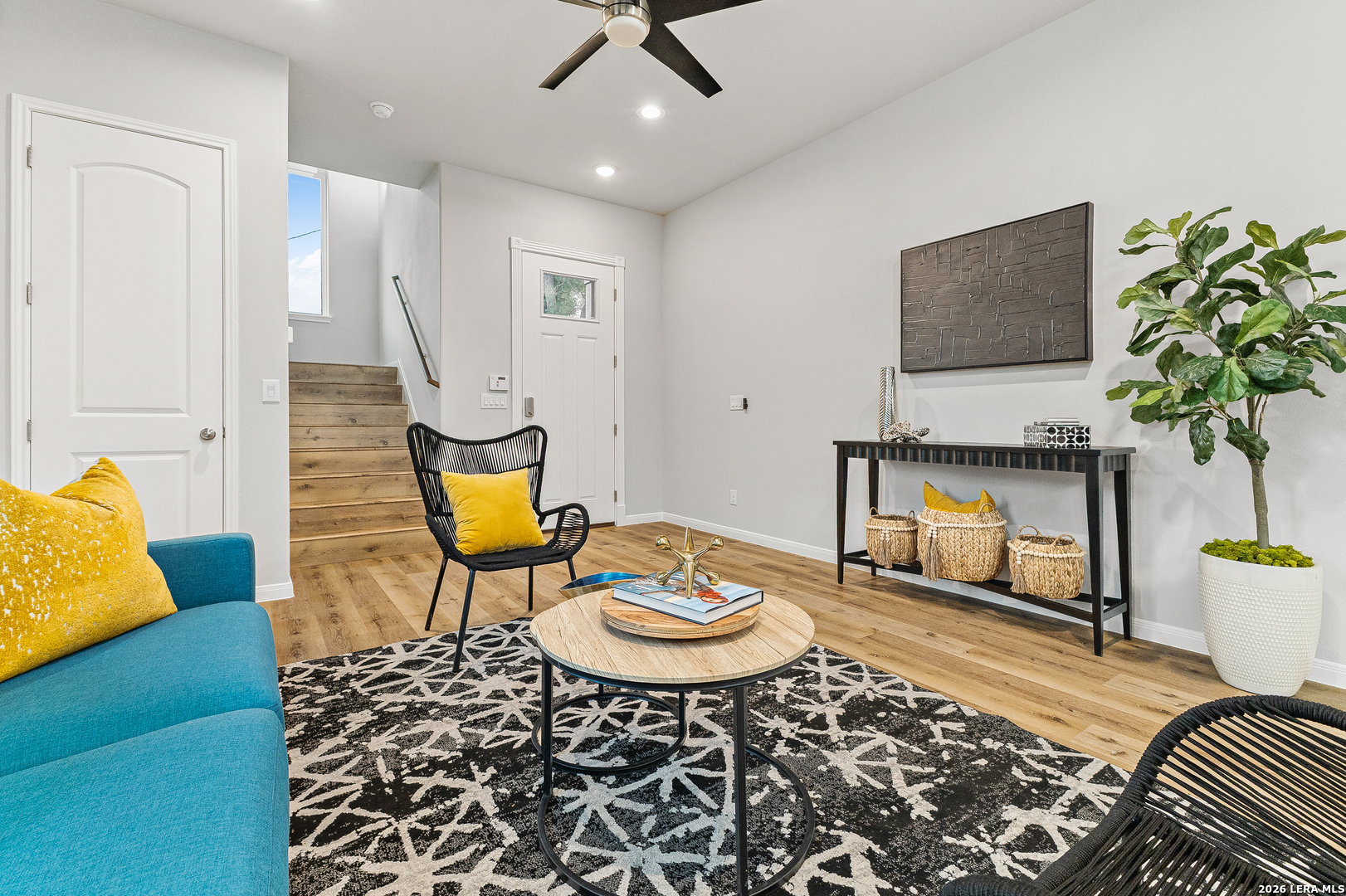 507 linden, , 78211 — photo 1