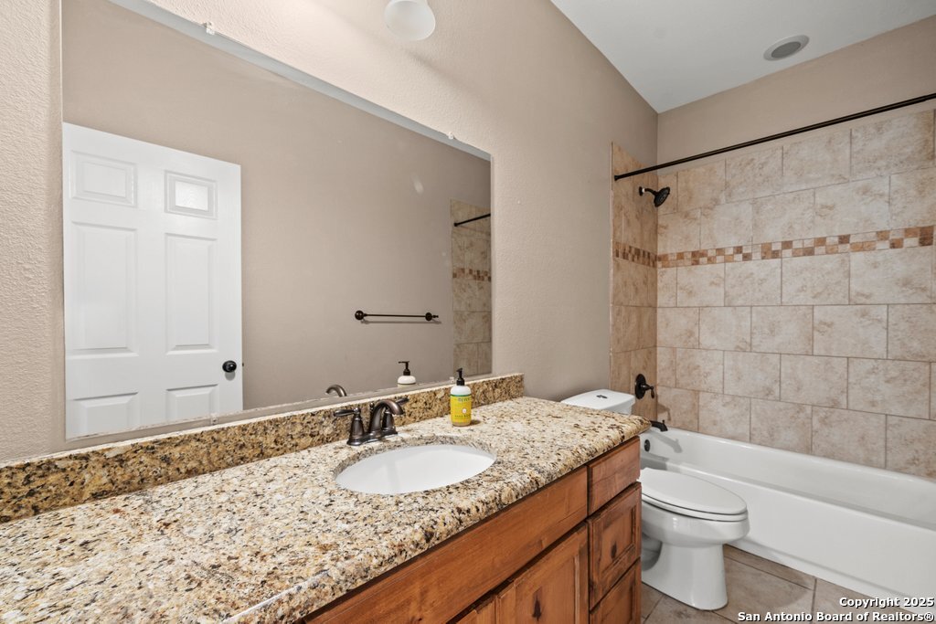 220 Cody, ,  78133 — photo 1