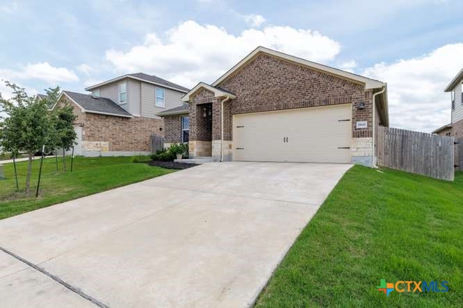 17621 Fairbridge Lane, Manor, TX 78653 — photo 1