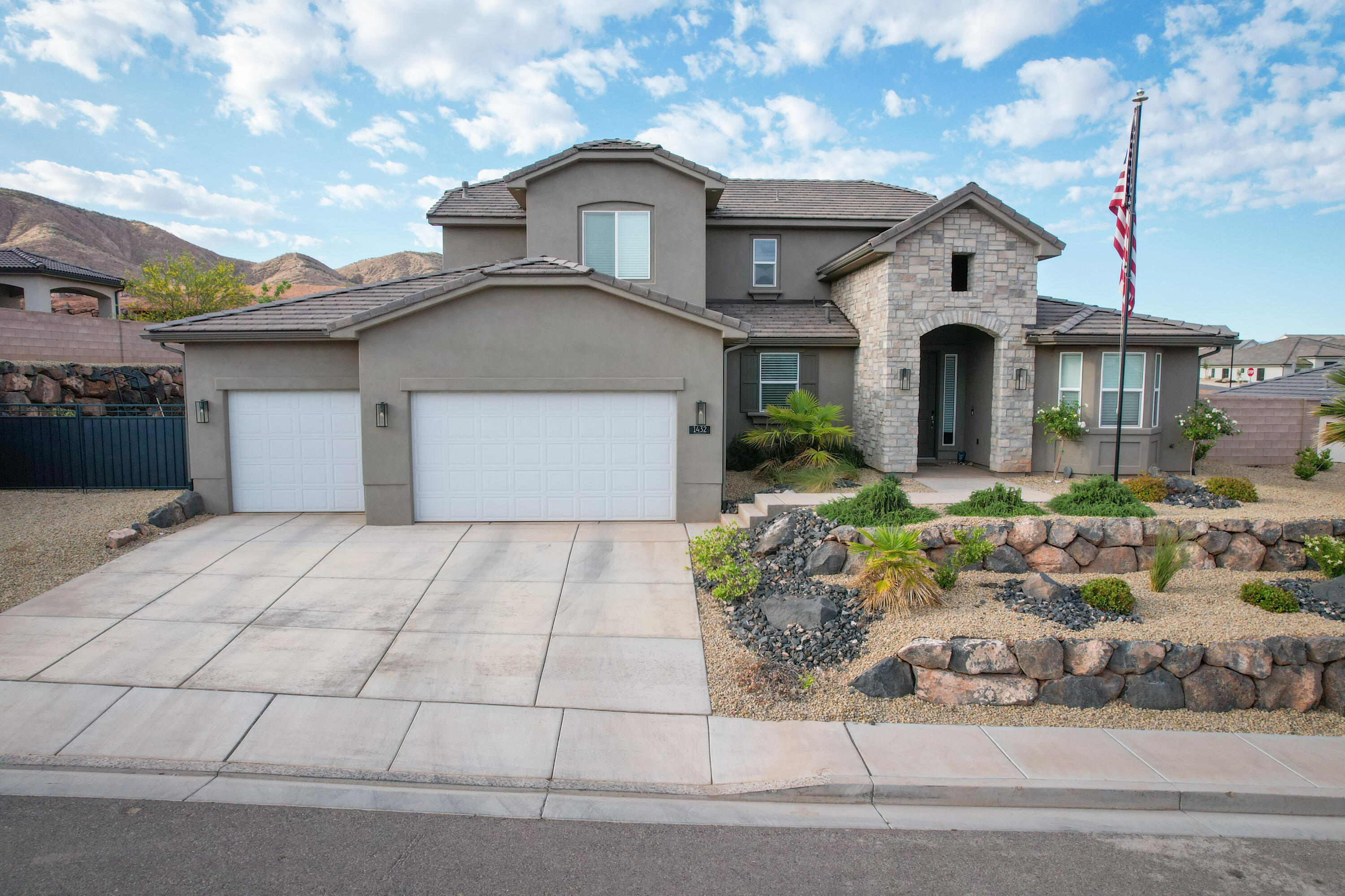 1432 E TOLIMAN Way, Washington, UT 84780 — photo 1
