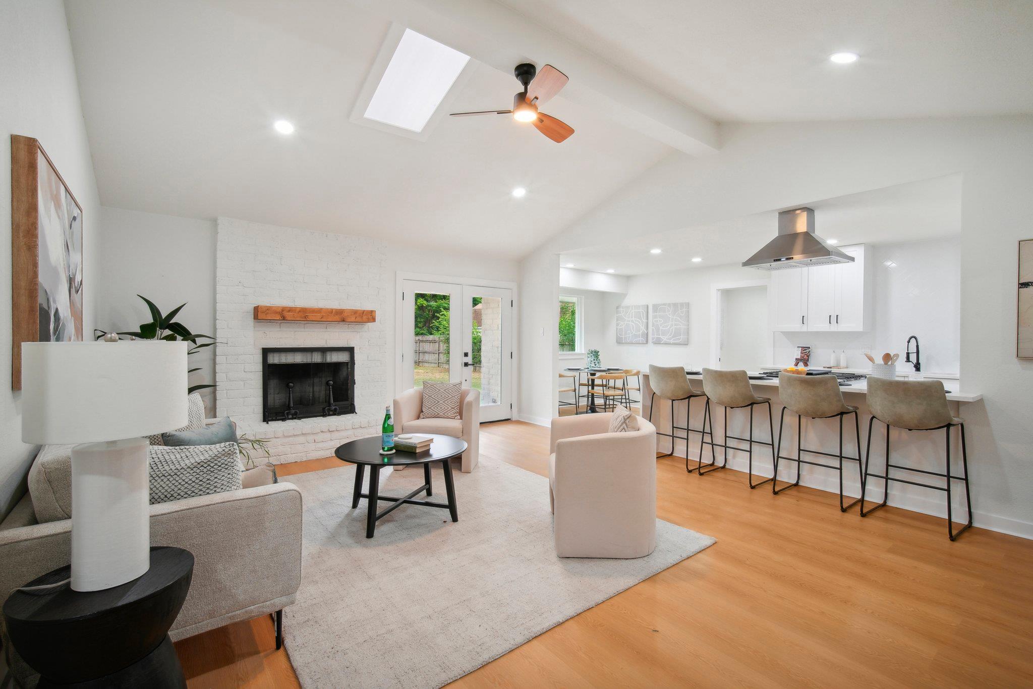 10219 Rutland, Austin, TX 78758 — photo 1