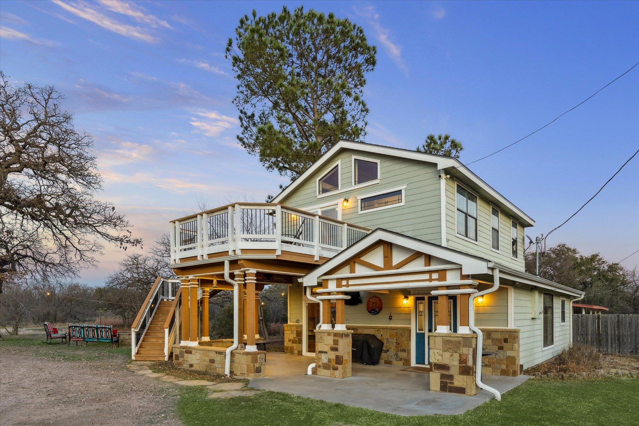 137 Hill, Granite Shoals, TX 78654 — photo 1