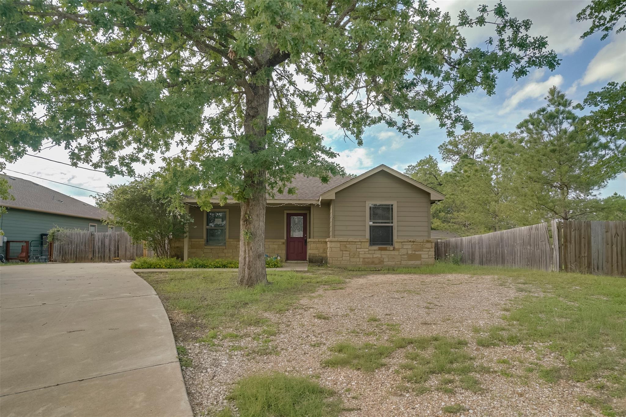 324 Kaanapali, Bastrop, TX 78602 — photo 1