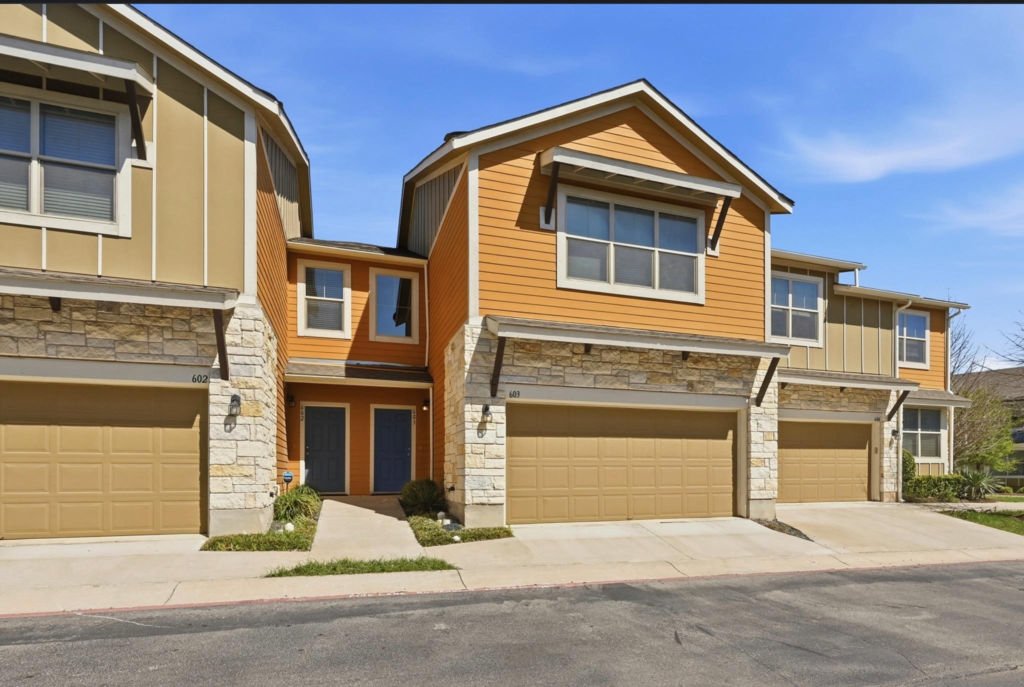 516 Slaughter, Austin, TX 78744 — photo 1