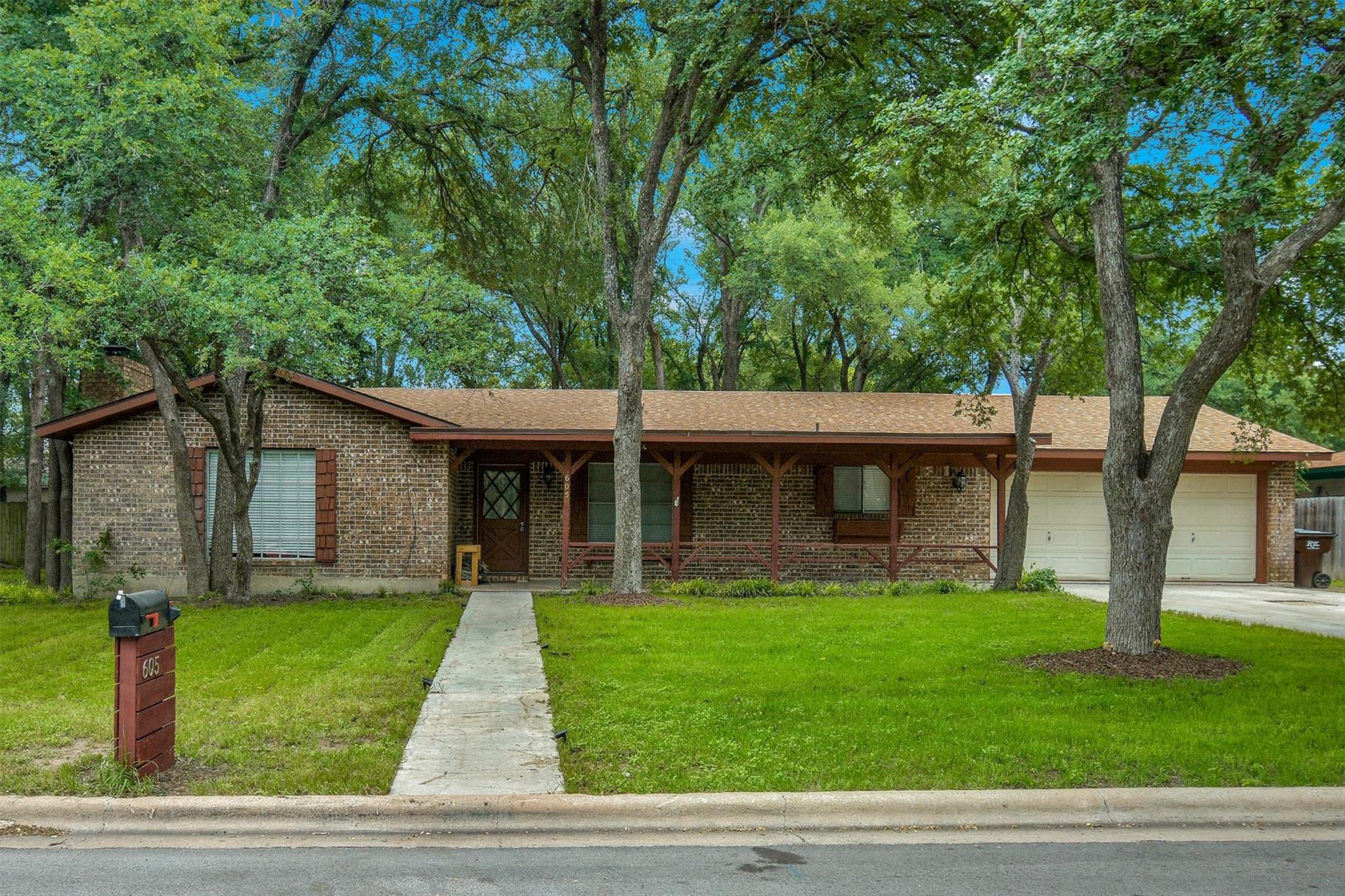 605 Quail Creek, Round Rock, TX 78664 — photo 1