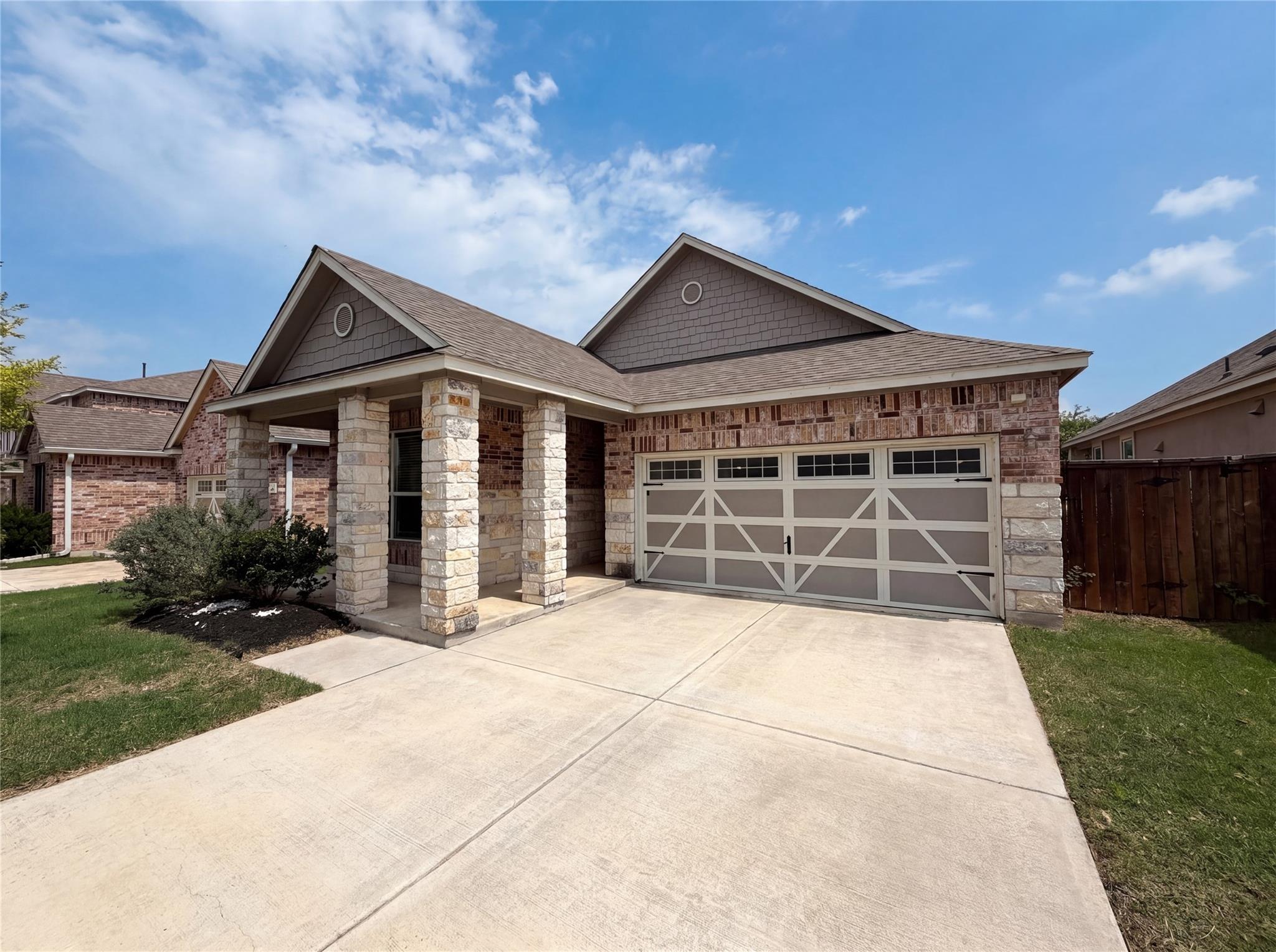 401 Fort William, Hutto, TX 78634 — photo 1