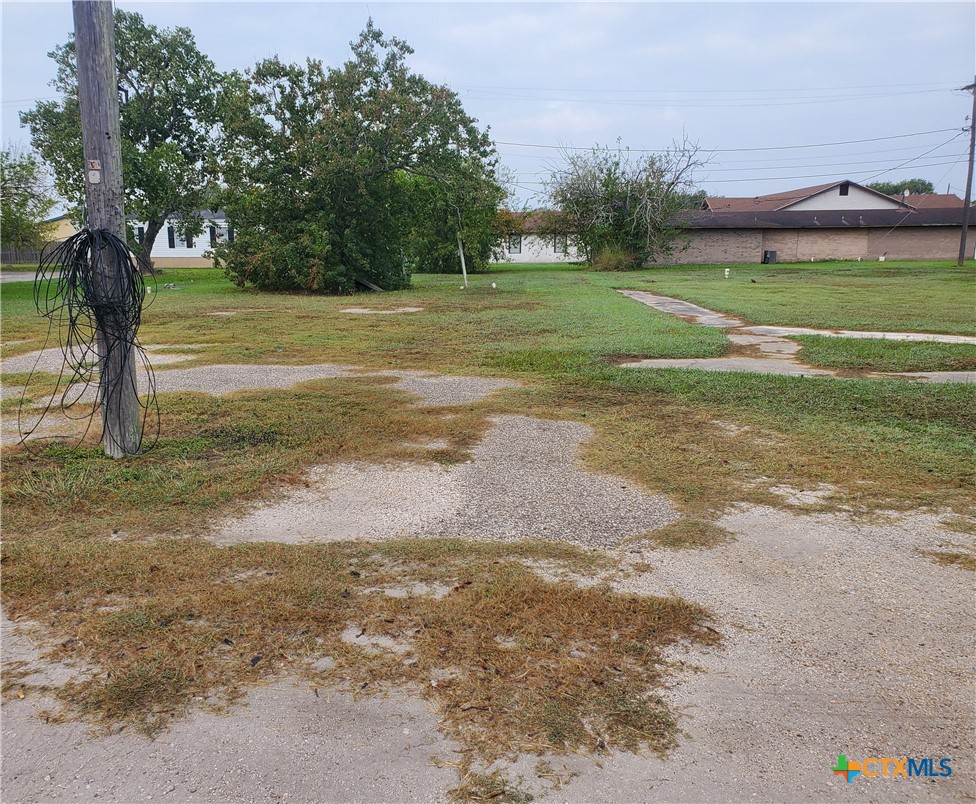510-514 S Main Street, Seadrift, TX 77983 — photo 1