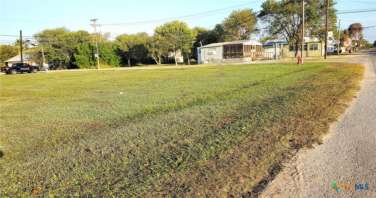 502-508 S Main Street, Seadrift, TX 77983 — photo 1