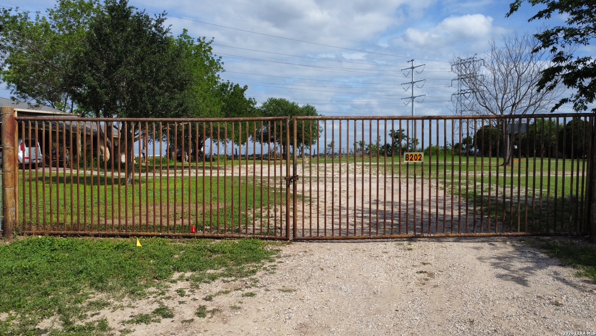 8202 New Laredo HWY, ,  78211 — photo 1