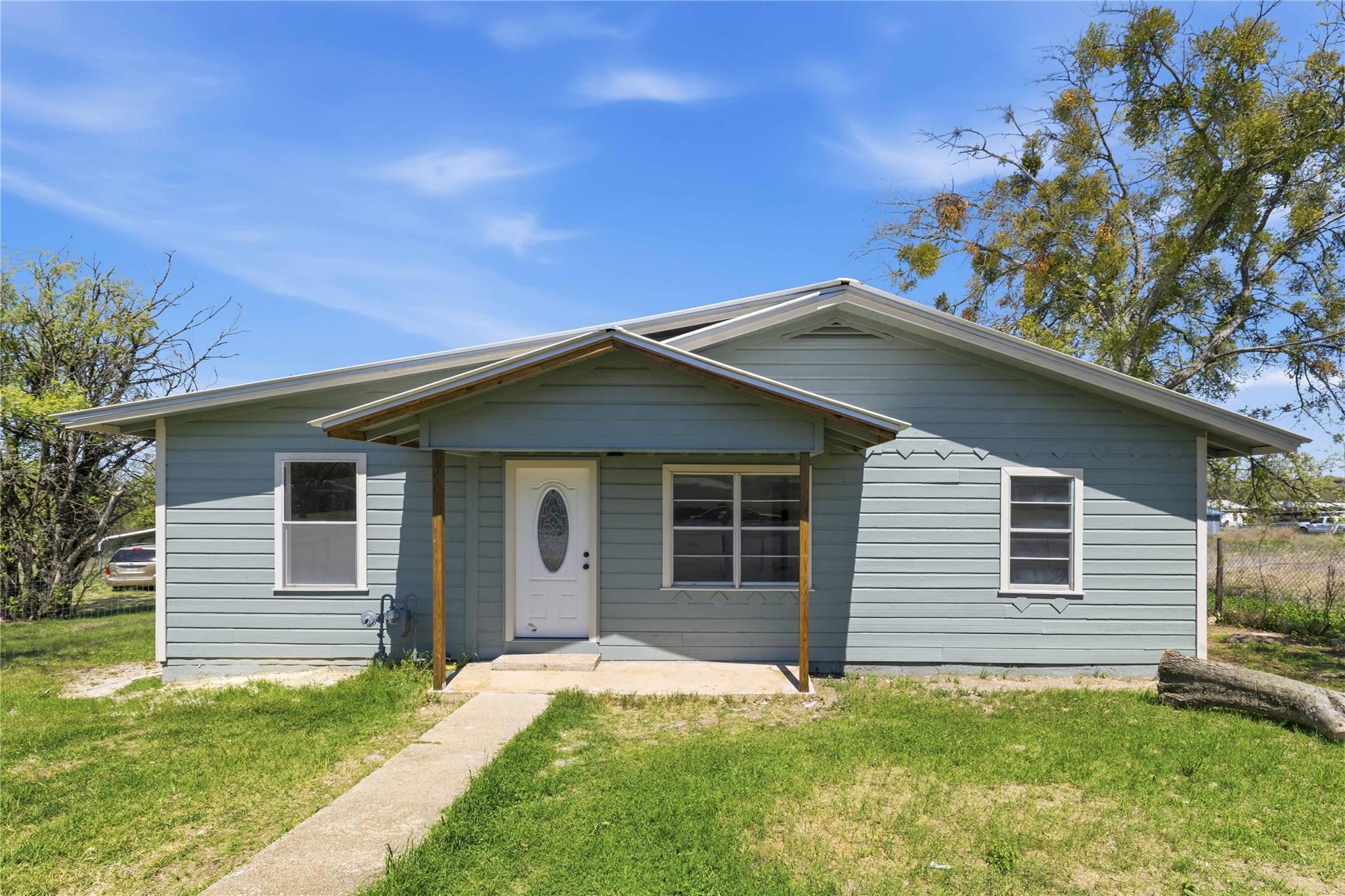 1604 5th, Goldthwaite, TX 76844 — photo 1