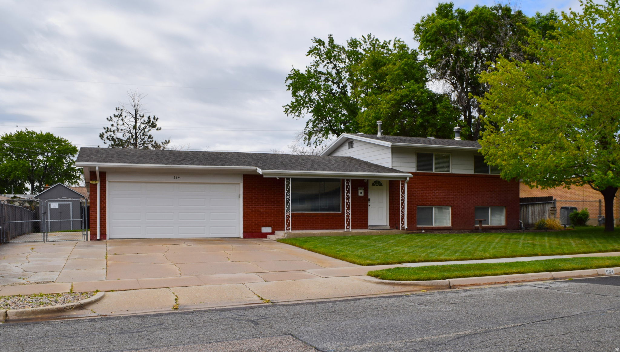 964  WILDWOOD DR, Brigham City, UT 84302 — photo 1