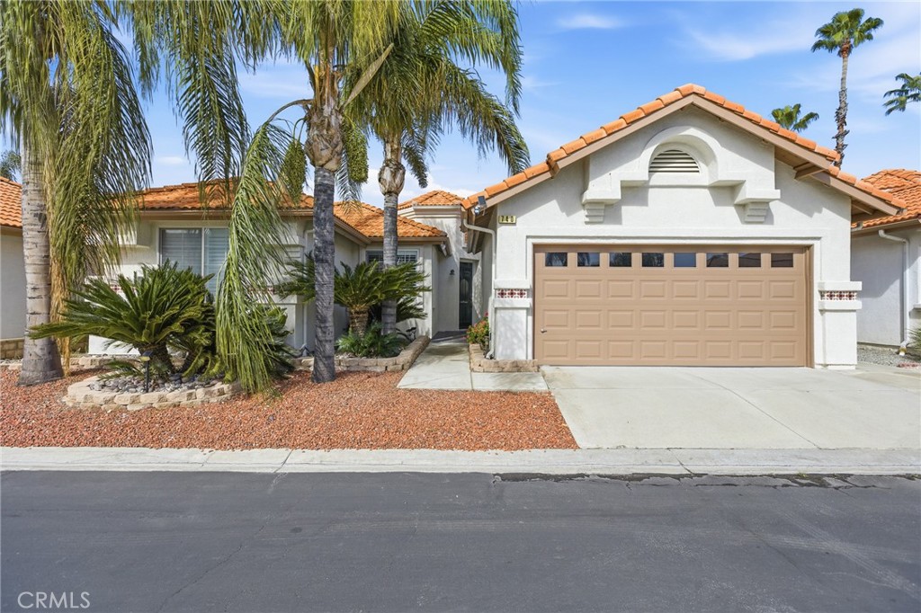 740 Bahama, Hemet, CA 92543 — photo 1