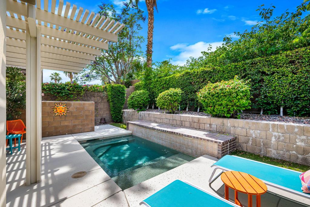 60179 Honeysuckle Street, La Quinta, CA 92253 — photo 1