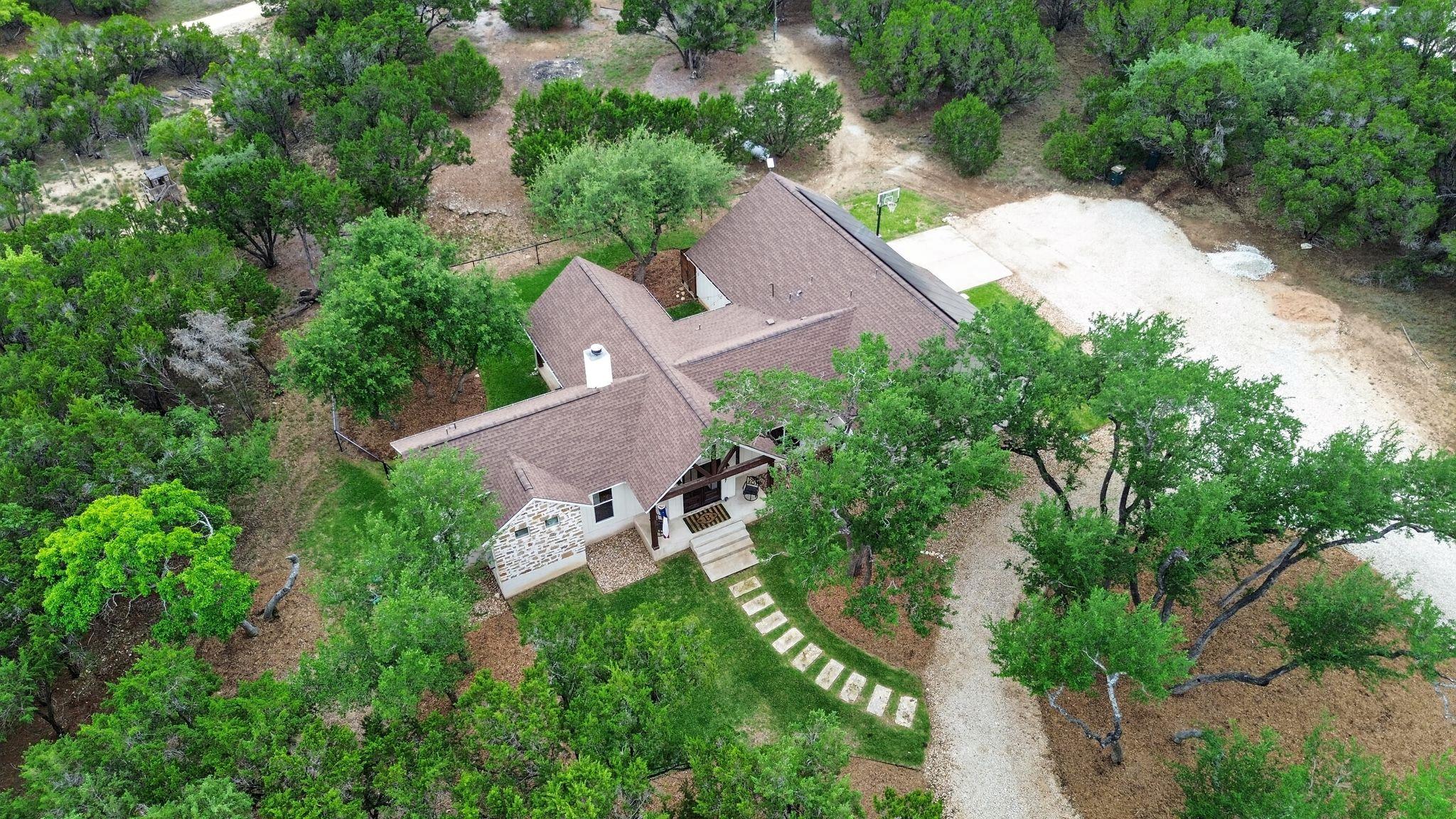 270 Rambling Oaks, Wimberley, TX 78676 — photo 1