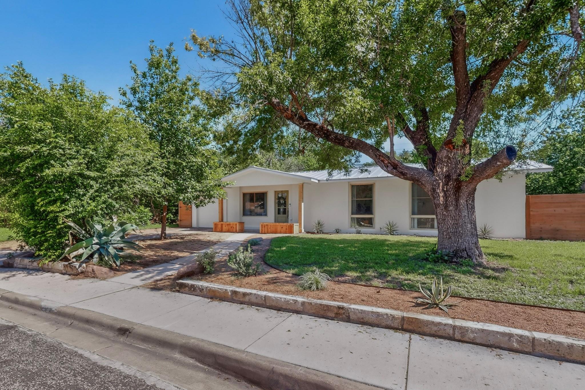 1308 BROADMOOR, Austin, TX 78723 — photo 1