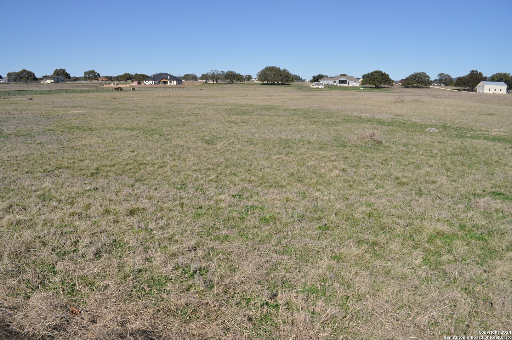 307 Hackamore Trl, , 78003 — photo 1