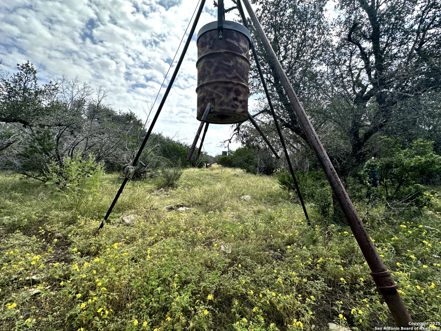 SD 24740, Rocksprings, TX 78880 — photo 1