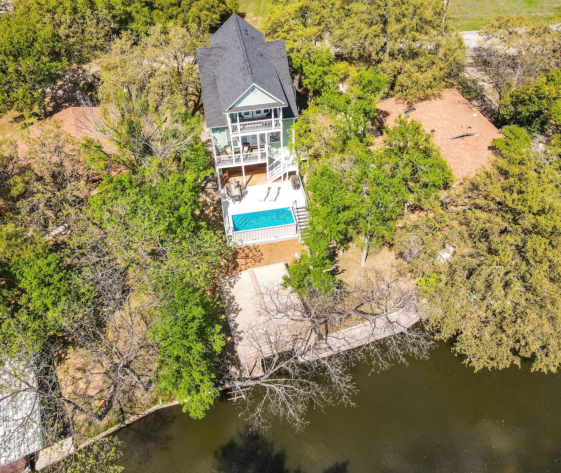 1943 Glencove, Kingsland, TX 78639 — photo 1