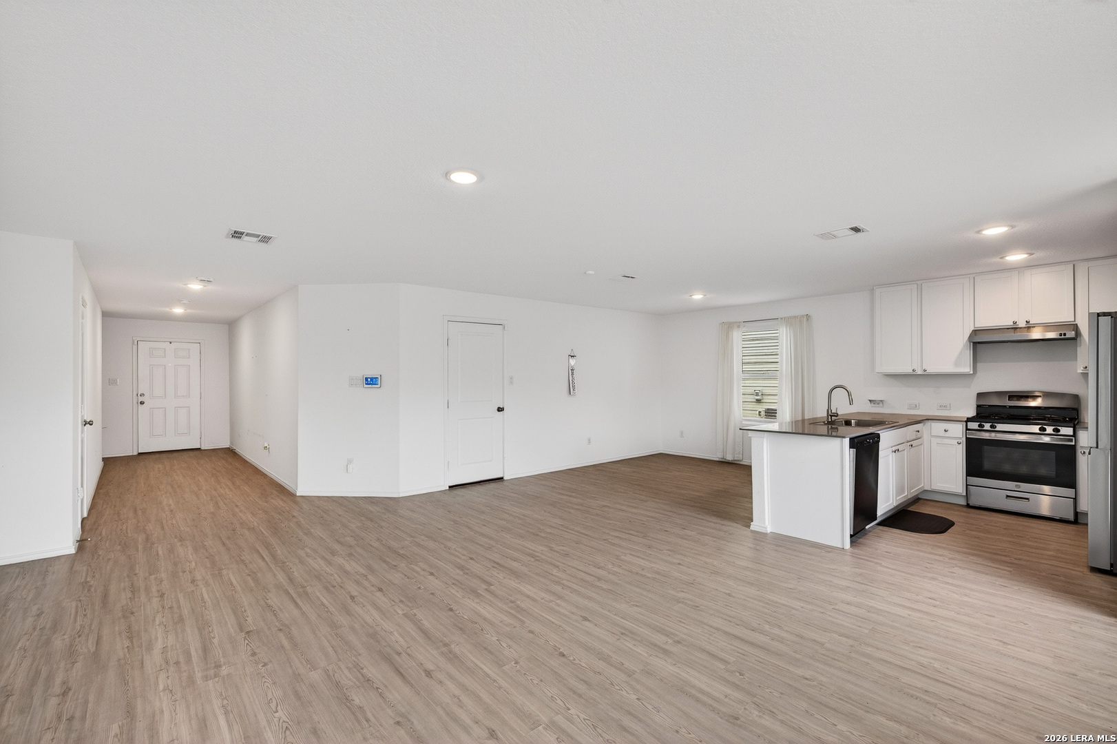 14225 Jersey Cow, , 78252 — photo 1