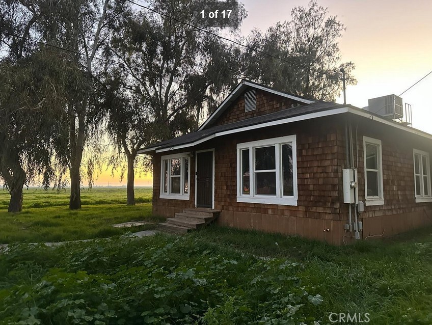 19212 19th, Stratford, CA 93266 — photo 1